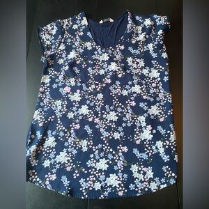 Denver Hayes short sleeve blouse